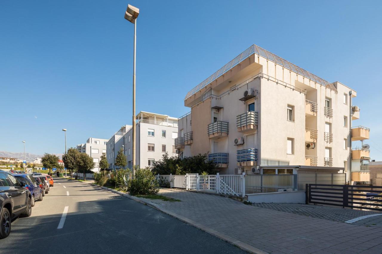 Modern Apt With Terrace 4 Min Walk To The Beach Split Eksteriør bilde